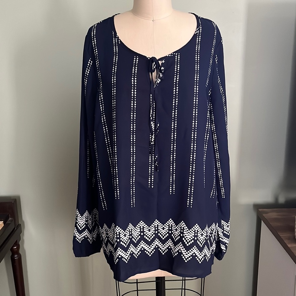 Navy Print Top